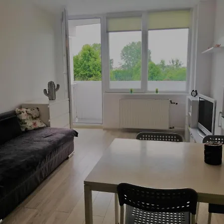 Apartament Falla *